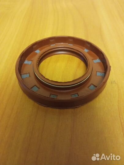 Сальник заднего моста на Волга,Газель 42х75х10,VPT