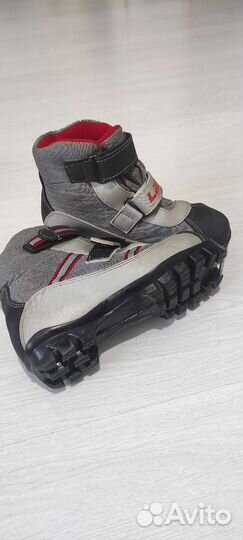 Лыжные ботинки р34