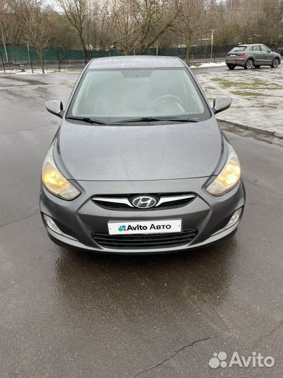 Hyundai Solaris 1.6 AT, 2012, 187 000 км