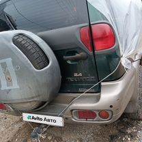 Nissan Terrano 2.4 MT, 2001, битый, 270 000 км, с пробегом, цена 350 000 руб.