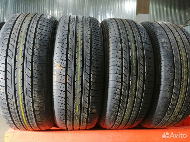 Yokohama BluEarth E70 215/55 R17