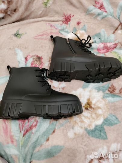 Ботинки женские резиновые, 38 размер