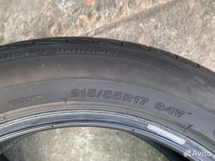 Bridgestone MY-02 Sporty Style 215/55 R17 94V