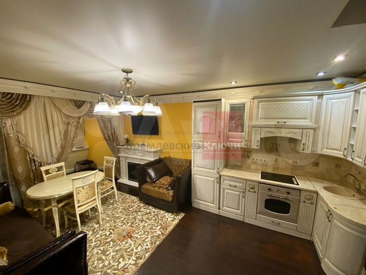 3-к. квартира, 80 м², 3/3 эт.