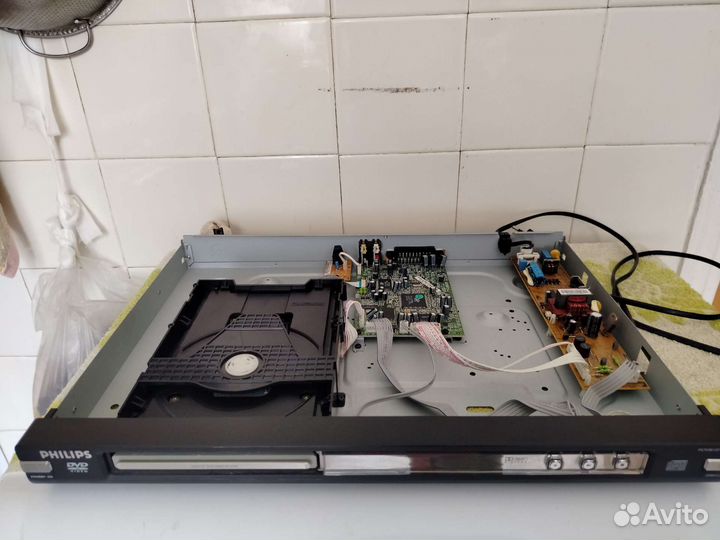 Dvd плеер philips DVD729