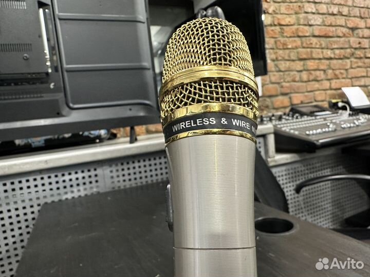 Микрофон Panasonic WM-715 караоке