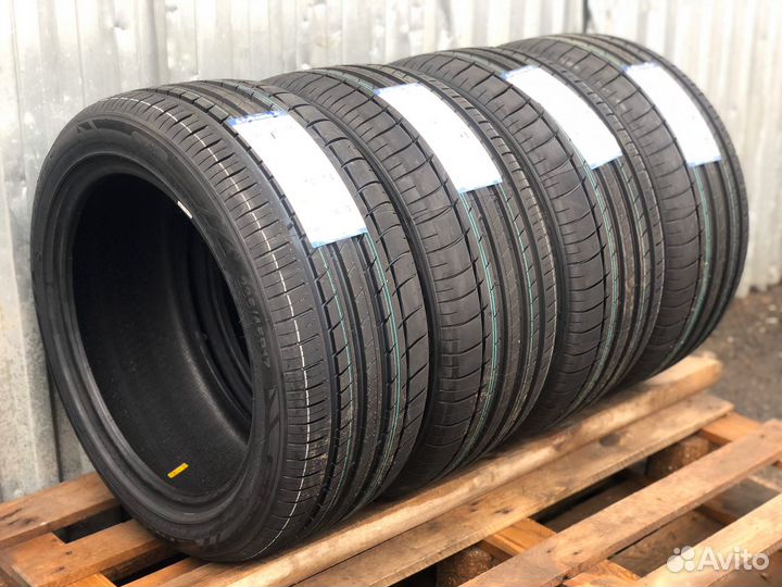 Triangle TH201 245/45 R18 100Y