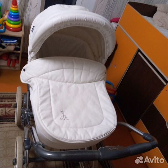 Продам коляску 2 в 1