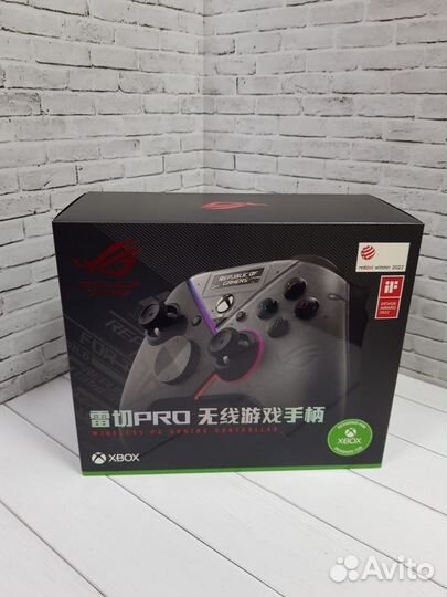 Геймпад Asus ROG Raikiri PRO беспроводной