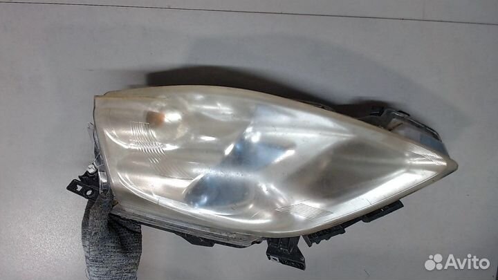 Фара (передняя) Nissan Leaf, 2011