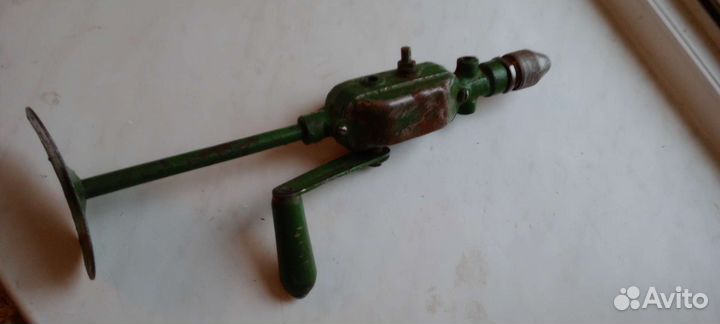 Ручная Советская дрель