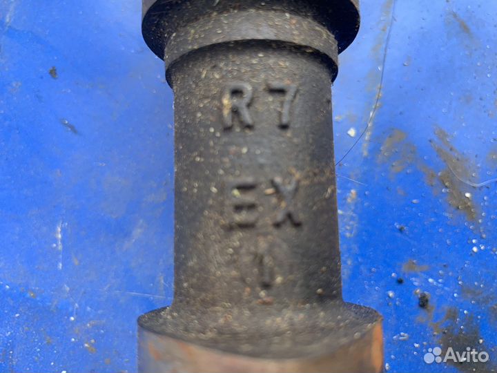 Распредвал впускной mitsubishi lancer 10 4B10