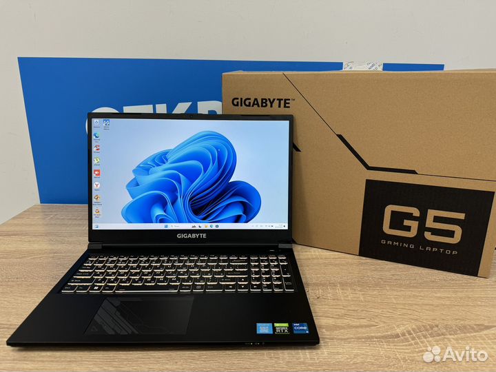 Gigabyte G5 i5(12) /16gb/ssd512/3050