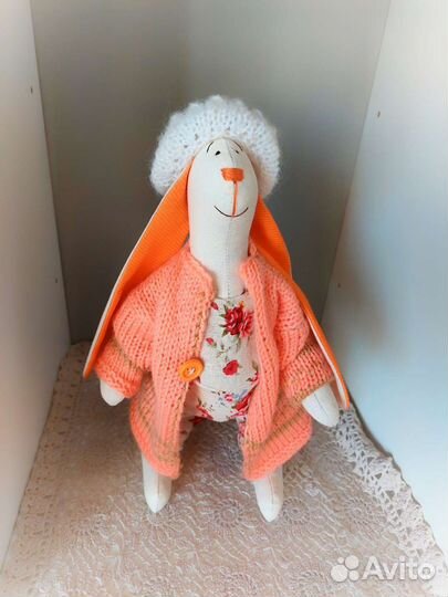 Заяц Год кролика символ 2023