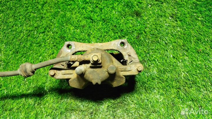 Суппорт тормозной передний правый Chevrolet Cruze