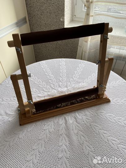 Настольные пяльца для вышивания