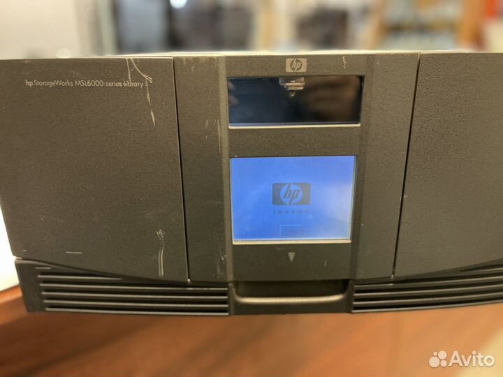 Ленточная библиотека HP StorageWorks MSL6030