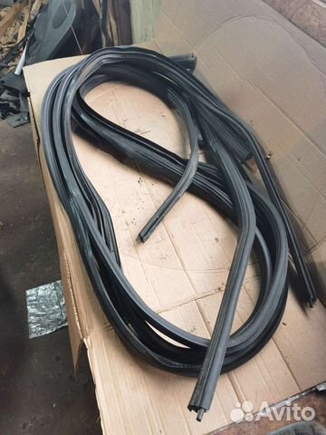 Уплотнитель двери mercedes w163