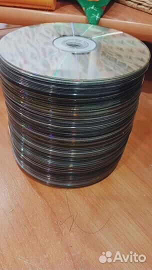 Продам dvd диски, 79 штук. Цена за все)