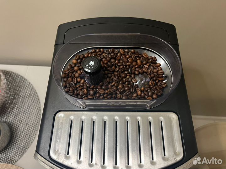 Кофемашина krups EA82