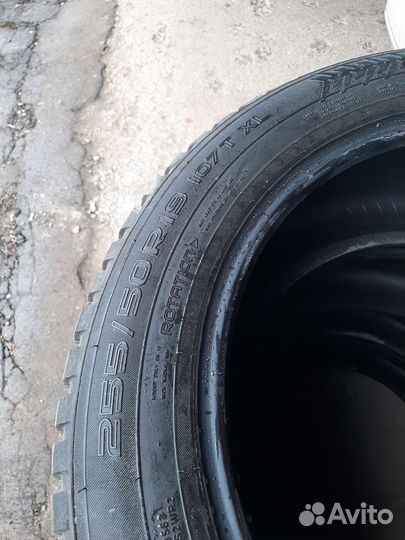 Nokian Tyres Hakkapeliitta 8 SUV 255/50 R19 107T