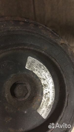 Компрессор кондиционера Volkswagen Passat B5 2000