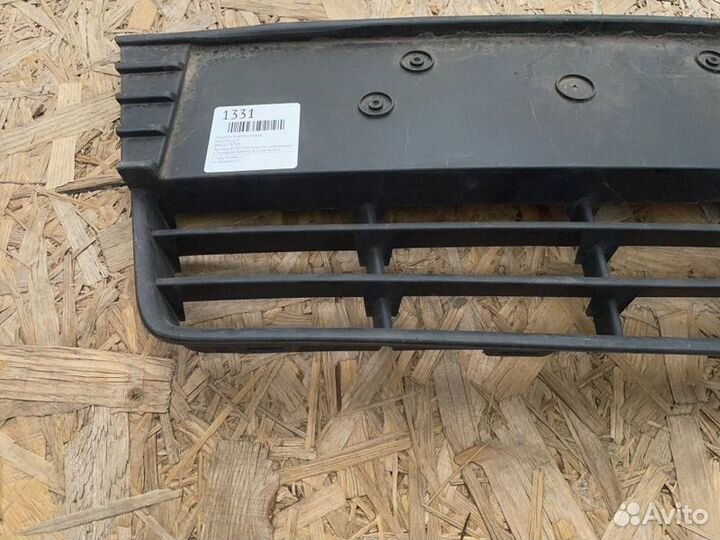 Решетка бампера передняя Ford Focus 3