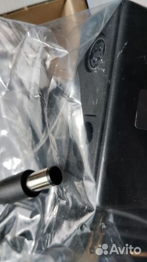 Адаптер питания для ноутбуков HP AJ652AA