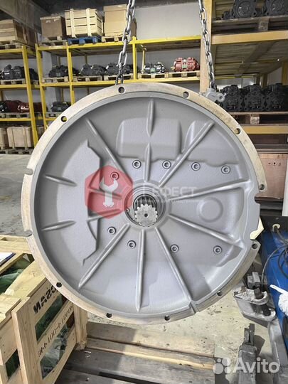 Основной насос Hitachi ZX520LCH-3 4633472