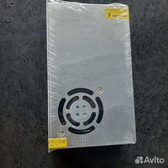 Блок питания
