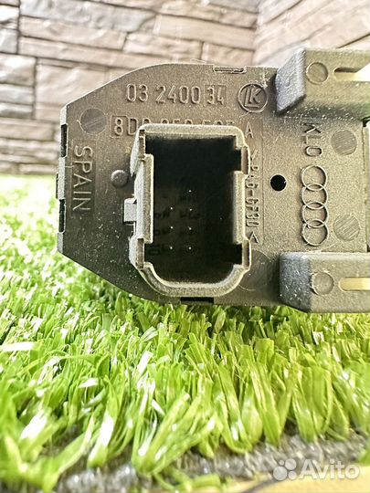 Кнопка регулировки зеркал Audi A4 B5