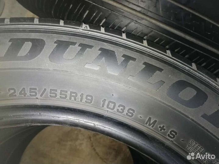 Dunlop Grandtrek ST30 245/55 R19 107H