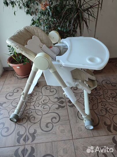 Стульчик для кормления