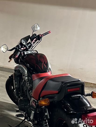 V-max мотоцикл легенда