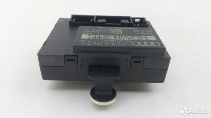 Блок комфорта задний правый Audi A6 C6 2008