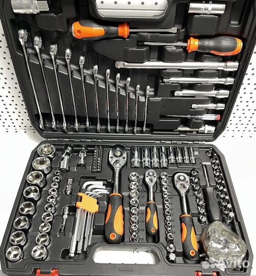 Набор инструментов 121 предмет