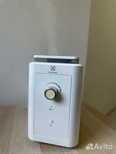 Ультразвуковой увлажнитель воздуха Electrolux