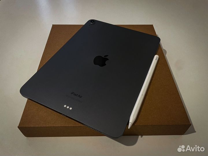 iPad AIR (5th GEN) WiFi + стилус эпл(оригинал)