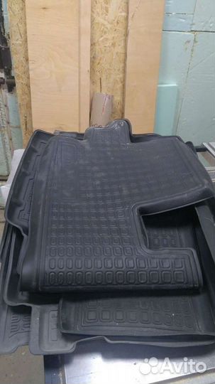 Коврики для Toyota Highlander 2