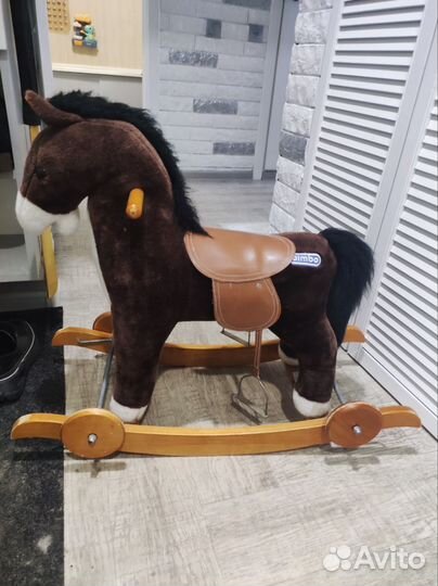 Качалка лошадь