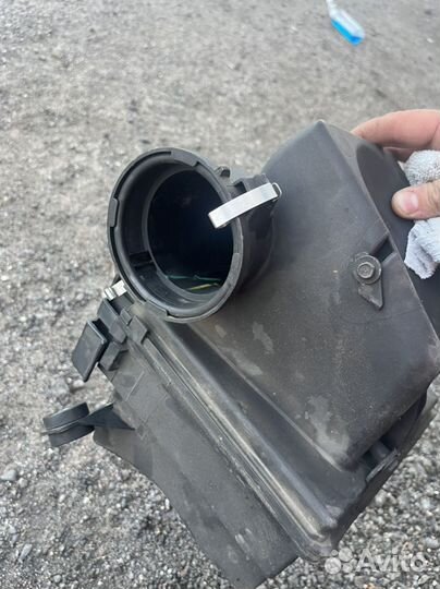 Корпус воздушного фильтра bmw 5 e39