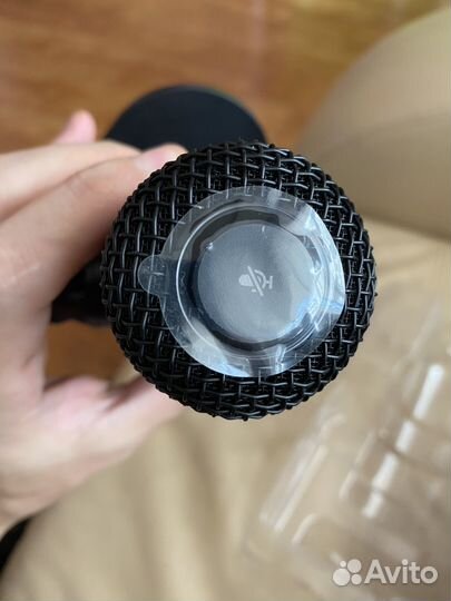 Студийный микрофон