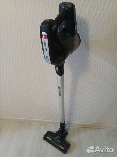 Вертикальный беспроводной пылесос