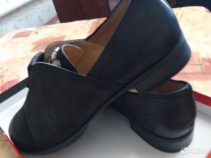 Туфли женские новые осенние