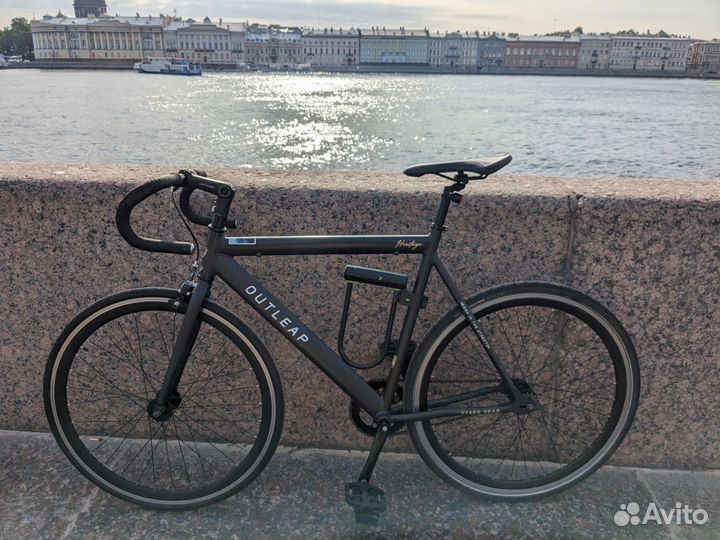 Велосипед фикс outleap heritage L