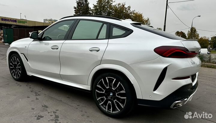 BMW X6 3.0 AT, 2023, 6 200 км