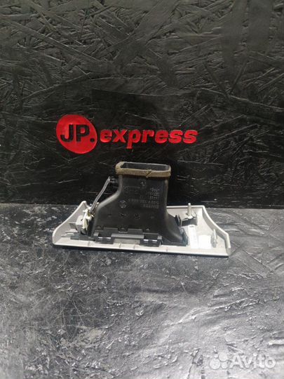 Дефлектор воздушный Bmw 3 E90 N43B20 2010