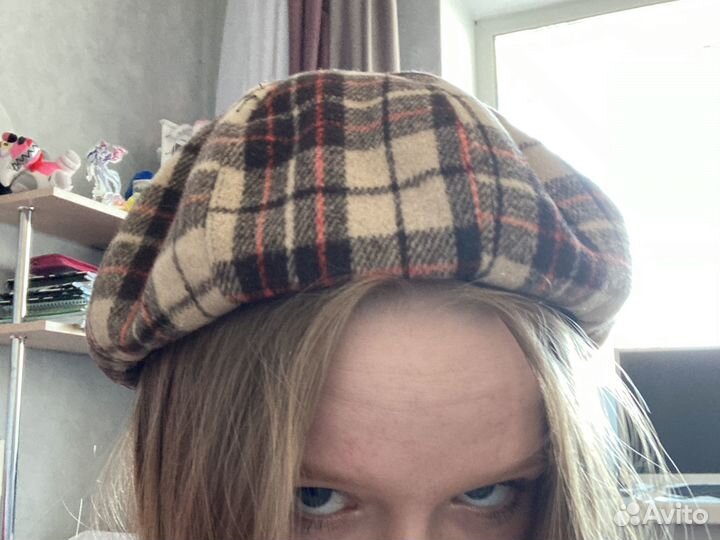 Берет женский