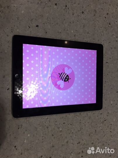 iPad (с играми +++90 игр)