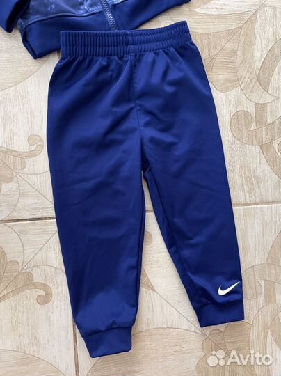 Костюм Nike 86-92 см (2 года)